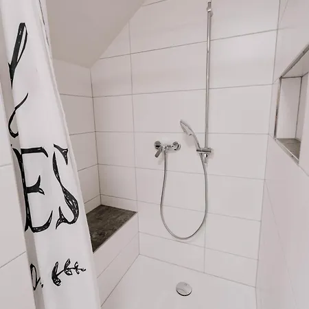 Appartement Grosszuegiges, Stylisches I 6 Personen I Eifel I Naturliebhaber I Metterich