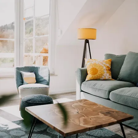 Grosszuegiges, Stylisches I 6 Personen I Eifel I Naturliebhaber I Appartement Metterich