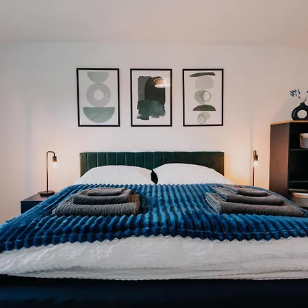 Appartement Grosszuegiges, Stylisches I 6 Personen I Eifel I Naturliebhaber I *