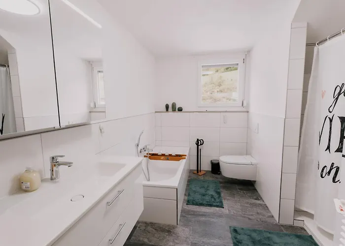 Grosszuegiges, Stylisches I 6 Personen I Eifel I Naturliebhaber I *