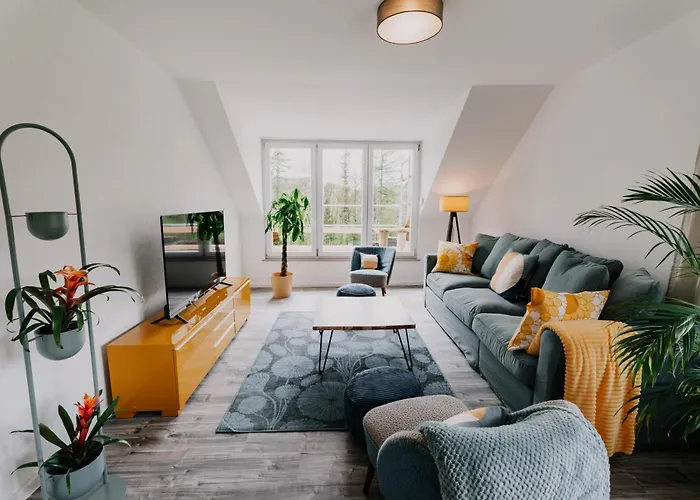 Grosszuegiges, Stylisches I 6 Personen I Eifel I Naturliebhaber I Lägenhet Metterich