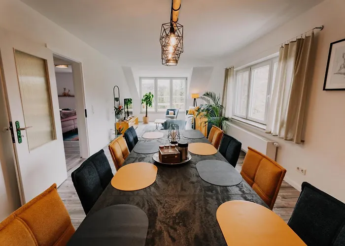 Grosszuegiges, Stylisches I 6 Personen I Eifel I Naturliebhaber I Lägenhet *